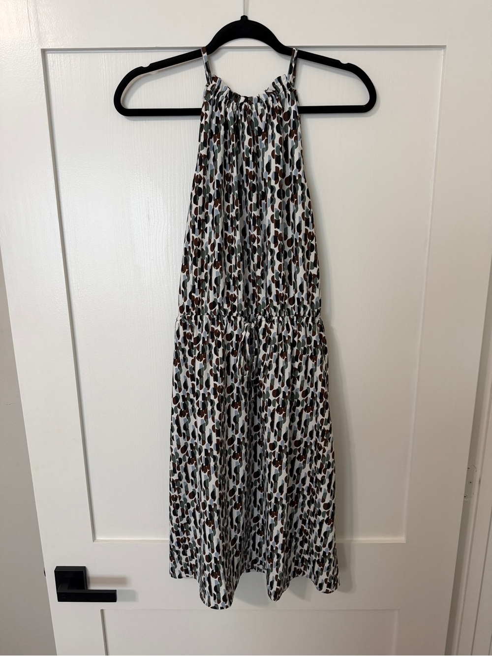 Ann Taylor Printed Halter Maxi Dress in White, Brown & Olive | Size Medium